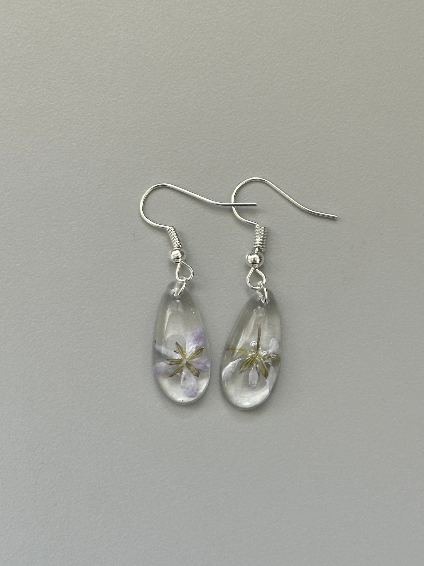 Teardrop floral earrings