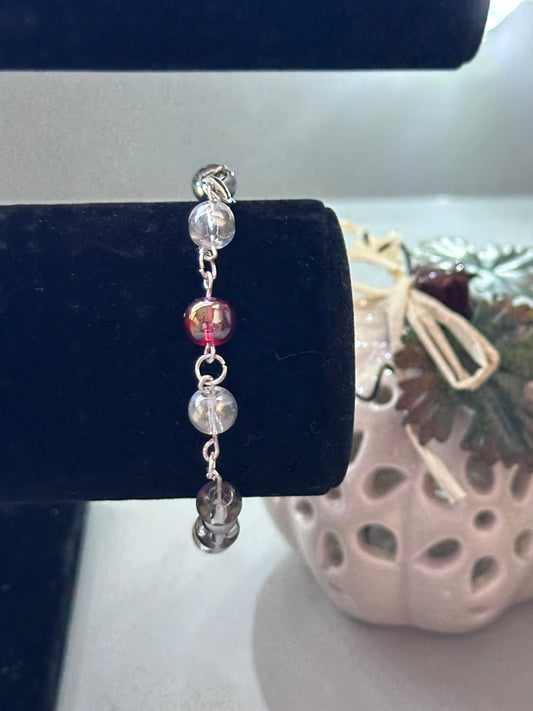 90s queen bracelet