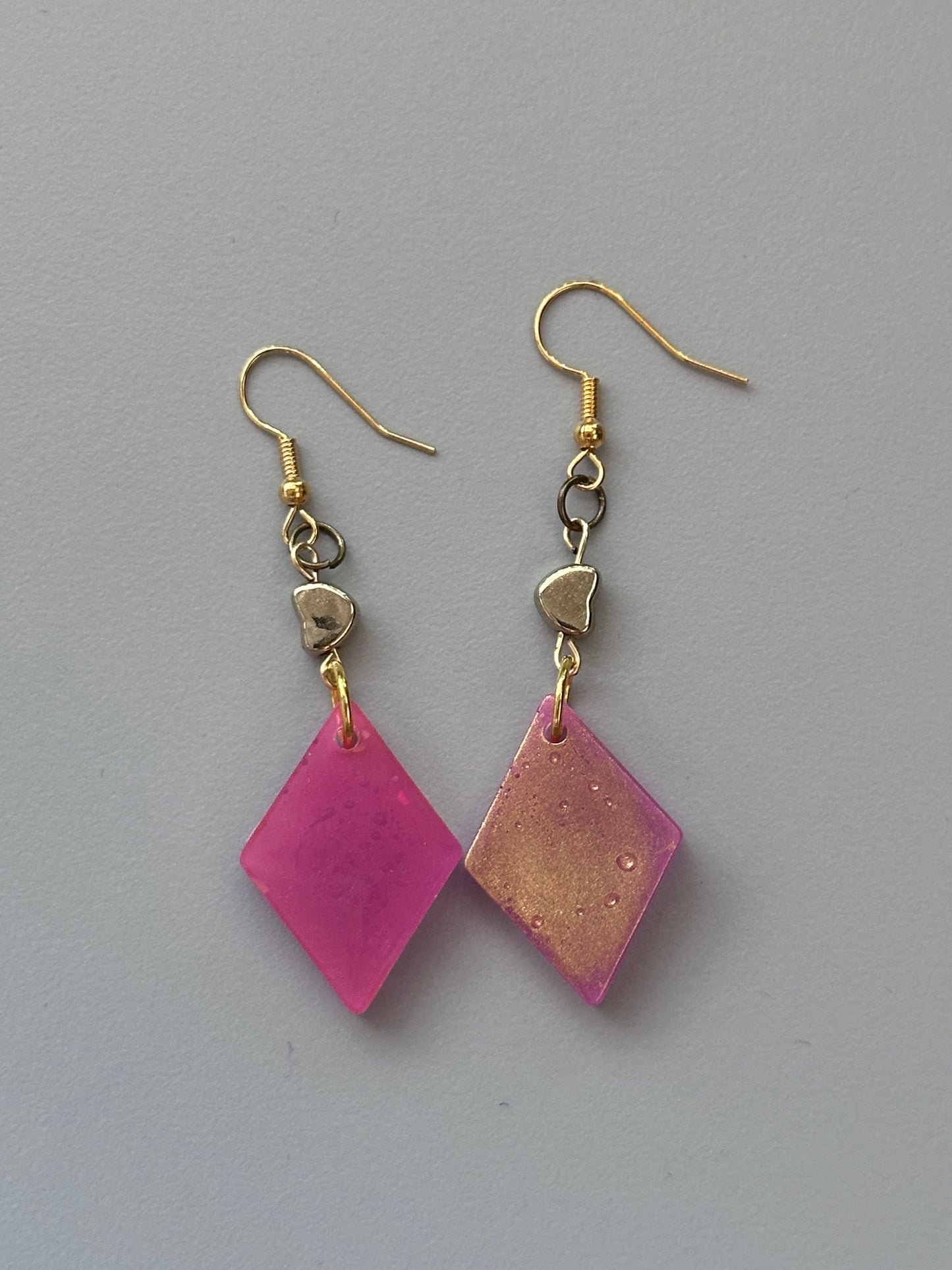 Heart accent earring